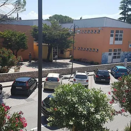 Apartmandamir