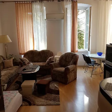 Appartamento Apartmandamir Crikvenica