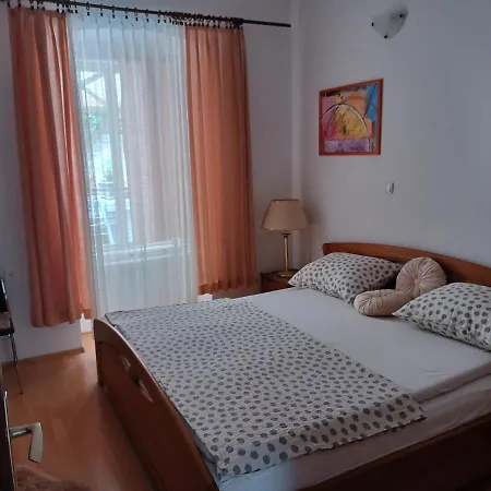 Apartmandamir