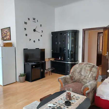 Apartmandamir